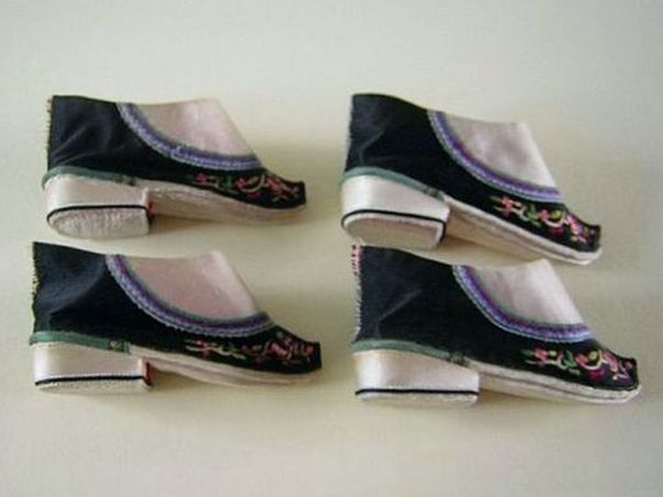 Lotus shoes - Two pairs - (0988)